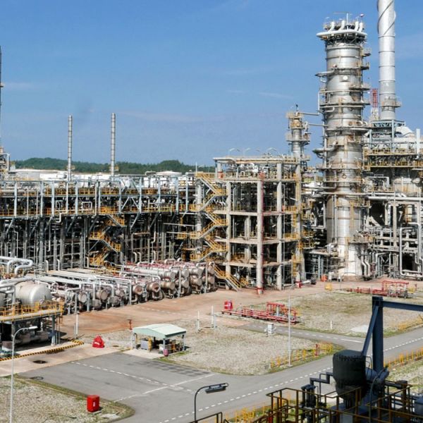 Phương Pháp Chế Biến Dầu Mỏ Và Các Sản Phẩm Từ Dầu Mỏ Phổ Biến